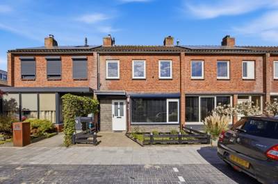 Woning Prunuslaan 14 Roosendaal