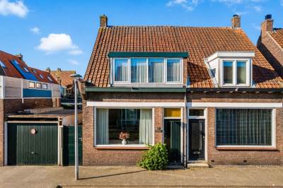 Woning Admiraal de Ruyterstraat 55 Sliedrecht