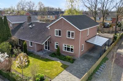 Woning Middenraai 77A Nieuweroord (Gem. Hoogeveen)