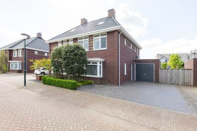 Woning Dominicus van Ophovenstraat 52 Veghel