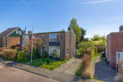 Woning De Schoolmeesterstraat 2 Westzaan