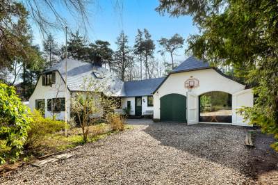 Woning Bachlaan 28 Hilversum