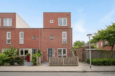 Woning Hendrik IJzerbrootlaan 30 Almere