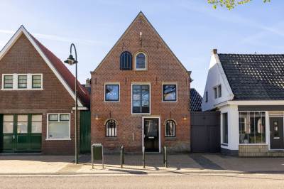 Woning van Harenstraat 124 St.-Annaparochie