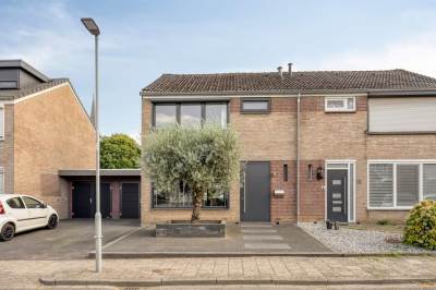 Woning Burg. Bogmanstraat 15 Schimmert