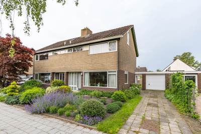 Woning Dokter B. Hornstrasingel 78 Burgum
