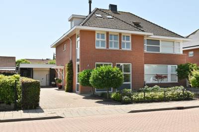 Woning Simon Luymesstraat 1 Nieuw-Vossemeer