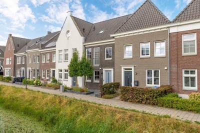Woning Honingeter 26 Dirksland