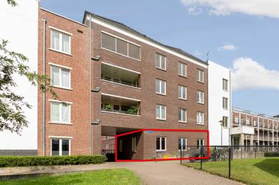 Woning Hongarijehof 8 Almere
