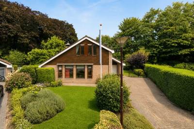 Woning Mgr. Nelislaan 8 Hoeven