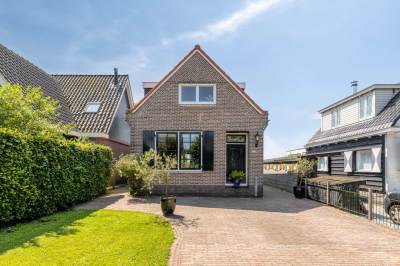 Woning van Beekstraat 284 Landsmeer