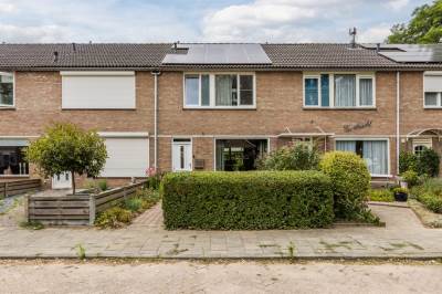 Woning Dokter van Vuurestraat 6 Dussen