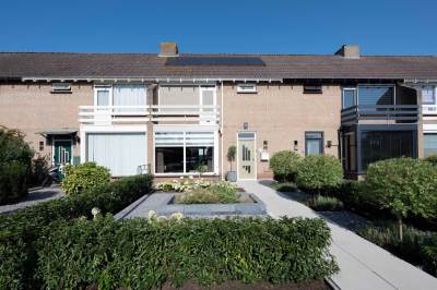 Woning Meidoornlaan 8 Hoeven