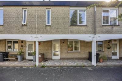 Woning Oranje Pan 6 Almere