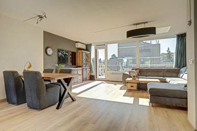 Woning Hoge Weije 108 Hoogvliet Rotterdam