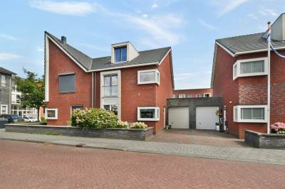 Woning Geometrielaan 84 Uithoorn