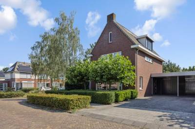 Woning Biezenloop 126 Heesch