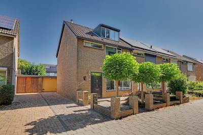 Woning Gouverneurslaan 17 Geertruidenberg