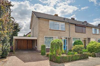 Woning Acaciastraat 17 Nieuwkuijk