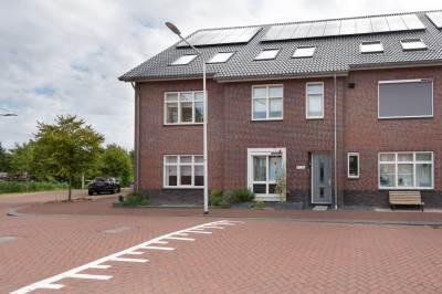 Woning Saffier 47 Roelofarendsveen