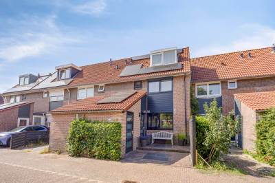 Woning Joke Smitstraat 49 Bergen (NH)