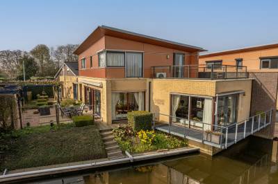 Woning Dokter Duyvendakhof 28 Oud-Beijerland