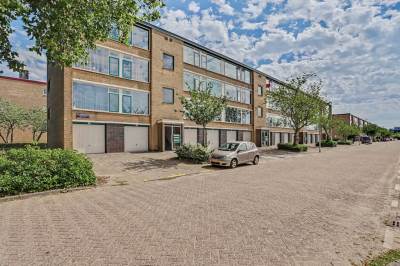 Woning Van Anrooystraat 27 Ridderkerk