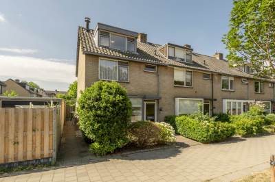 Woning W. van Vlietstraat 1 Oud-Beijerland