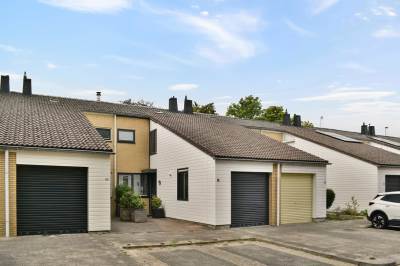 Woning Bartokstraat 24 Rhoon