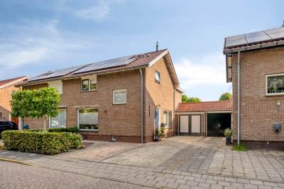Woning Johannis Bogaardstraat 21 Nieuw-Vennep