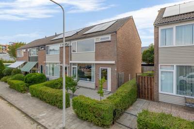 Woning Schröderstraat 10 Hellevoetsluis