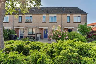 Woning Merwedestraat 53 Maasdam