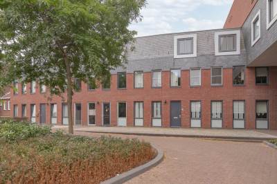 Woning Kerkplein 10 Maasbracht