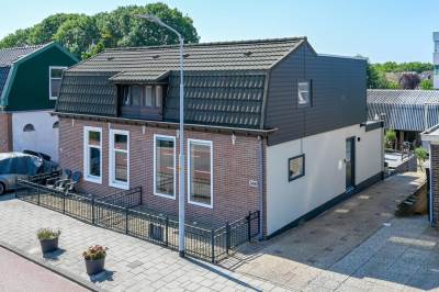 Woning Nieuwemeerdijk 148 Badhoevedorp