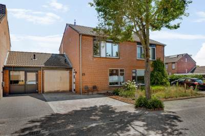 Woning Schuttersveld 25 Roggel