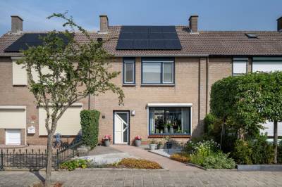 Woning Abraham Crijnssenstraat 8 Tholen