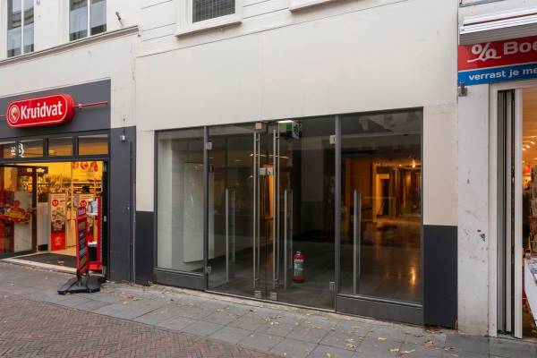 Winkelruimte Waterstraat 35 Tiel
