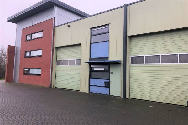 Bedrijfsruimte Amp&#232;relaan 7 - 9 Drachten