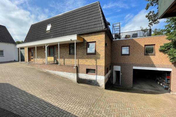 Bedrijfsruimte Middellaan 10B Velp (GE)