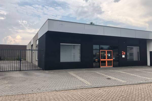 Bedrijfsruimte Nijverheidsweg 2a Hapert