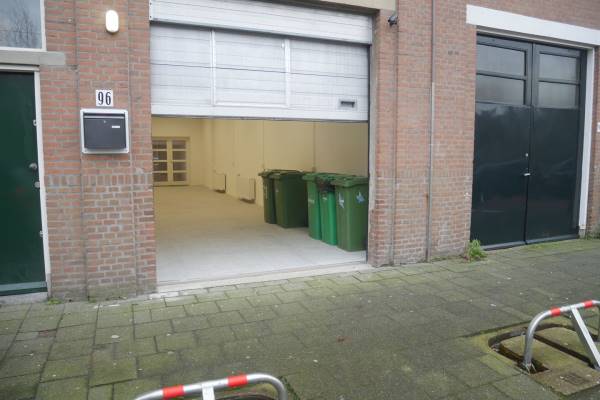 Bedrijfsruimte Laakkade 96 Den Haag