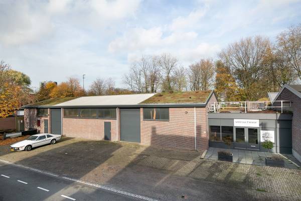 Bedrijfsruimte Deijffelbroekselaan 67 - 71 Pernis Rotterdam