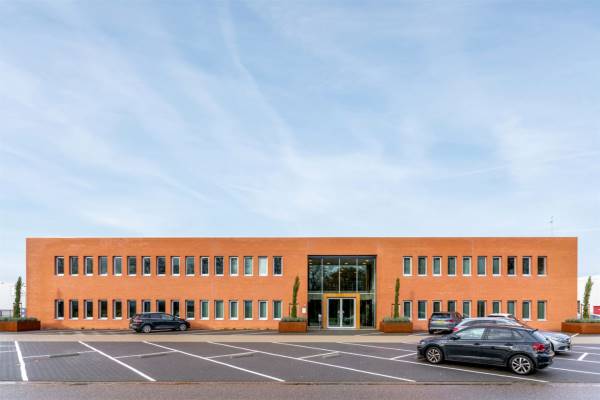 Kantoorruimte Azi&#235;straat 15 Ittervoort