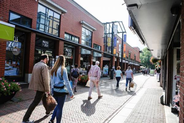 Winkelruimte Middenbaan 42 Barendrecht