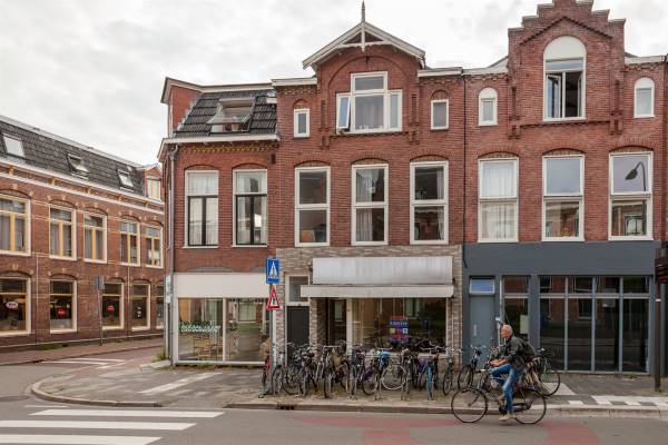 Winkelruimte Oostersingel 106 Groningen