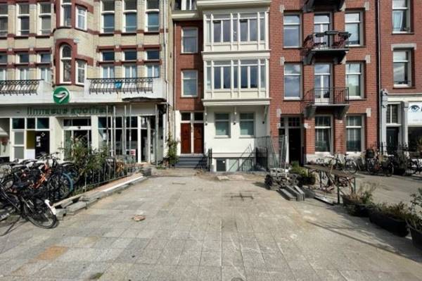 Horecagelegenheid Linnaeusstraat 83 Amsterdam
