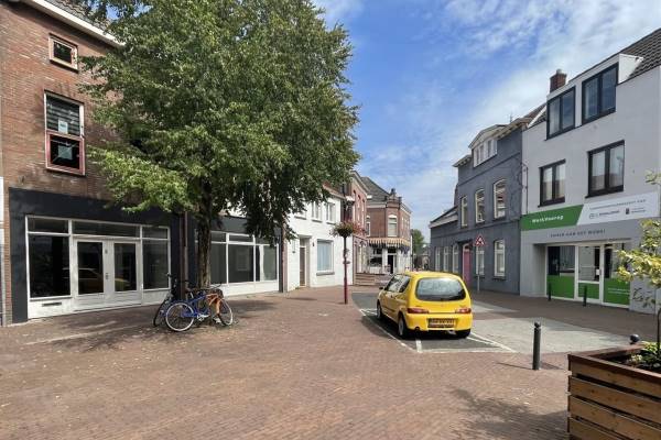 Winkelruimte Varkensmarkt 3 Oudenbosch