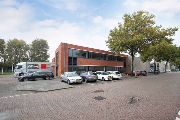 Bedrijfsruimte Schuttevaerweg 11 Rotterdam
