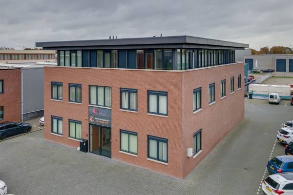 Kantoorruimte Hulsenboschstraat 9 Werkendam