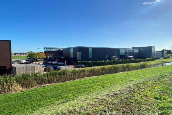 Bedrijfsruimte Moerbei 16 Hardinxveld-Giessendam